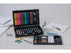 Maletín de pintura, de 81 piezas.