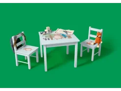 Mesa infantil con 2 sillas