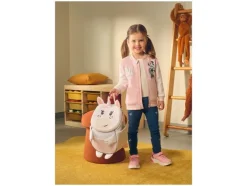 Mochila infantil, con acolchado en la espalda.