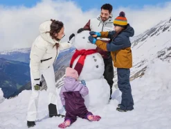 Monos de nieve con capucha para bebé y niño pequeño.