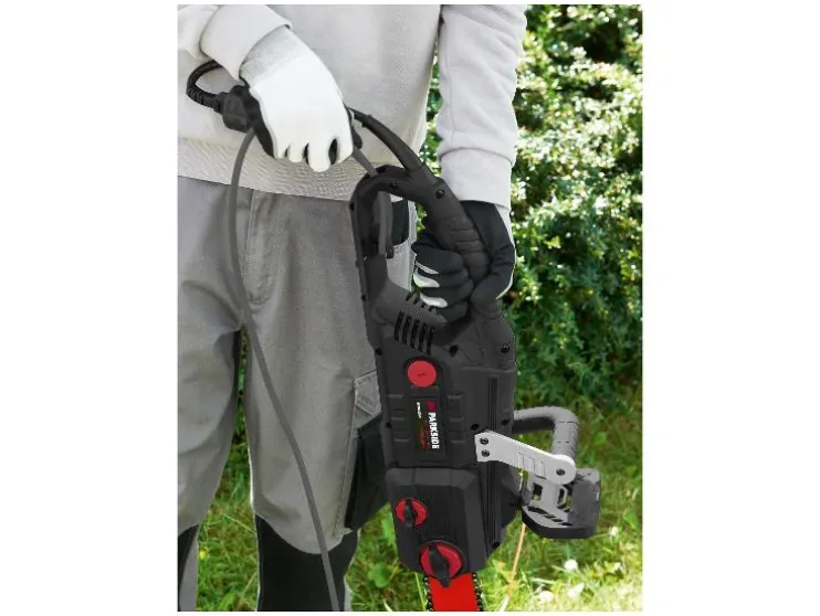Motosierra eléctrica »PPEKS 2500 A1«, interruptor de protección a 2 manos.