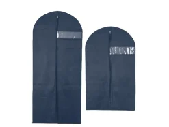 Organizador textil, de material resistente.
