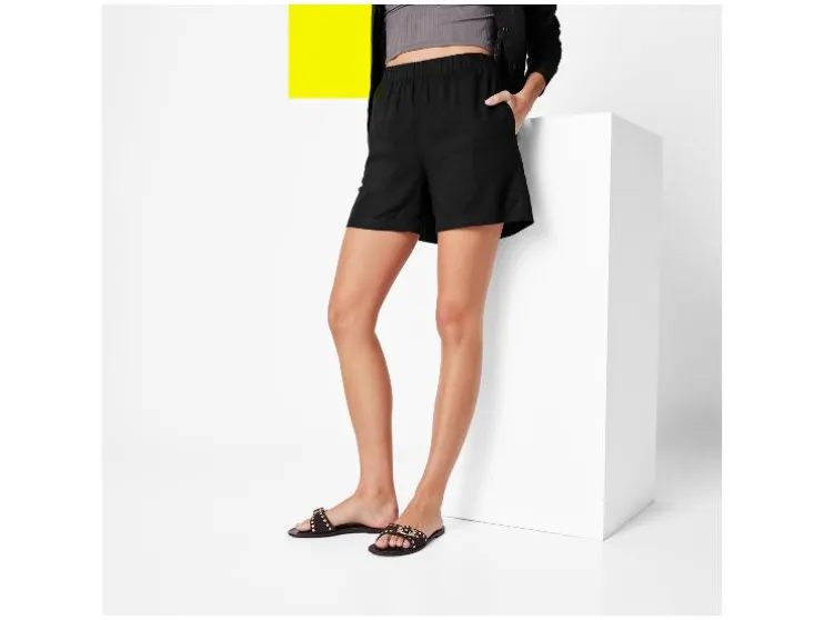 Pantalones cortos de lino para mujer