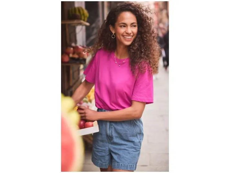 Pantalones cortos vaqueros de mujer, talle medio.