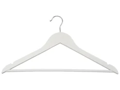 Perchas de madera, 20 unidades.