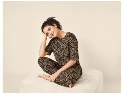 Pijama acanalado prémium para mujer