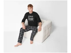 Pijama de franela para hombre con pantalón.