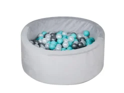 Piscina de bolas, incluye 300 bolas.