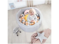Piscina de bolas, incluye 300 bolas.