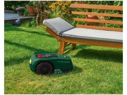 Robot cortacésped de 20 V City Smart »PAMRC 250 A1 City«, con batería y estación de carga.