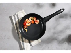 Sartén de aluminio fundido, Ø 24 cm.