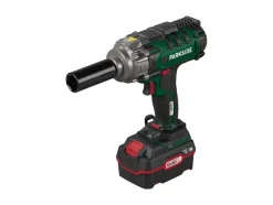 Set de inicio de atornillador de impacto a batería de 20 V »PASSK 20-Li C4«, con batería y cargador.