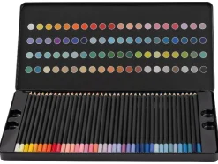 Set de 80 lápices de colores.