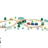 Set de tren de madera «Peppa Pig», con equipamiento amplio.