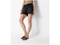 Shorts vaqueros de mujer, corte holgado.