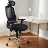 Silla de oficina giratoria, con cabecero regulable.