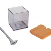 Tarro de especias con cuchara