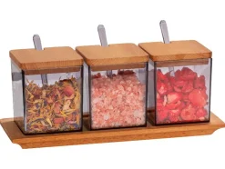 Tarro de especias con cuchara