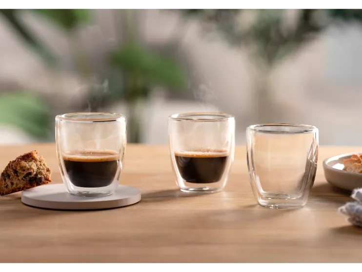 »Tavolino« Vasos térmicos, hechos a mano.