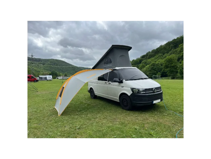 Toldo multifuncional para coche