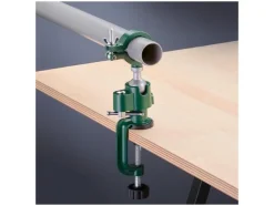 Tornillo de banco universal para mesa, con cabezal de herramienta intercambiable.