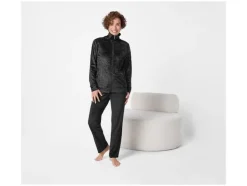 Traje de casa de terciopelo para mujer