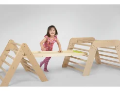 Triángulo de escalada, de madera de haya.