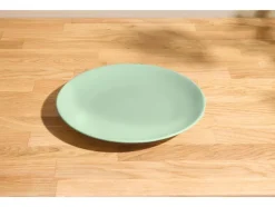 Vajilla de 18 piezas.