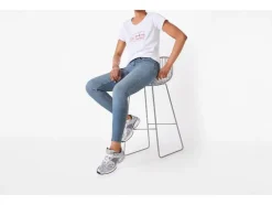Vaqueros de mujer prémium, super skinny fit, talle medio.