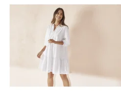 Vestido de mujer con bordado suizo de moda