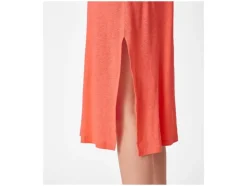 Vestido de mujer con lino