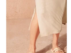 Vestido de mujer con lino
