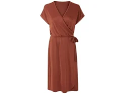 Vestido de mujer, efecto cruzado.