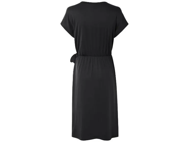 Vestido de mujer, efecto cruzado.