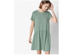 Vestido de mujer, en puro algodón orgánico.