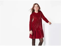 Vestido de terciopelo para niños