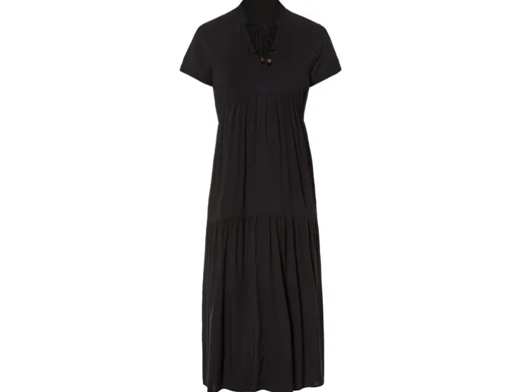 Vestido túnica de mujer con cordones decorativos.