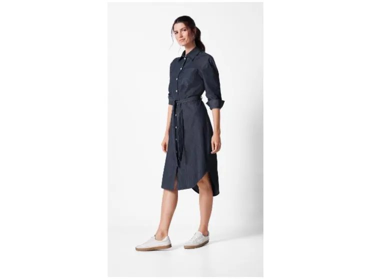 Vestido vaquero de mujer de estilo camisa en tendencia