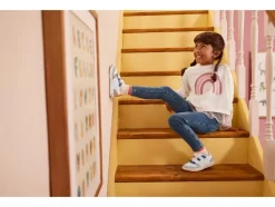 Zapatilla para niños pequeños