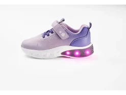 Zapatillas con luces para niños, con plantilla extraíble.