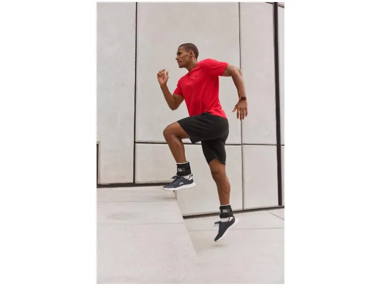 Zapatillas de deporte para hombre, con malla transpirable.