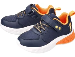 Zapatos infantiles con luz, con efecto luminoso.